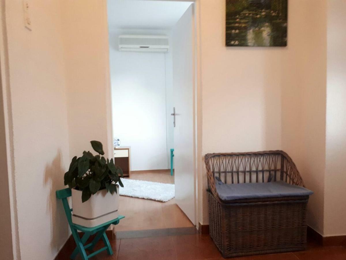 Apartman Andela Appartamento Tisno Esterno foto